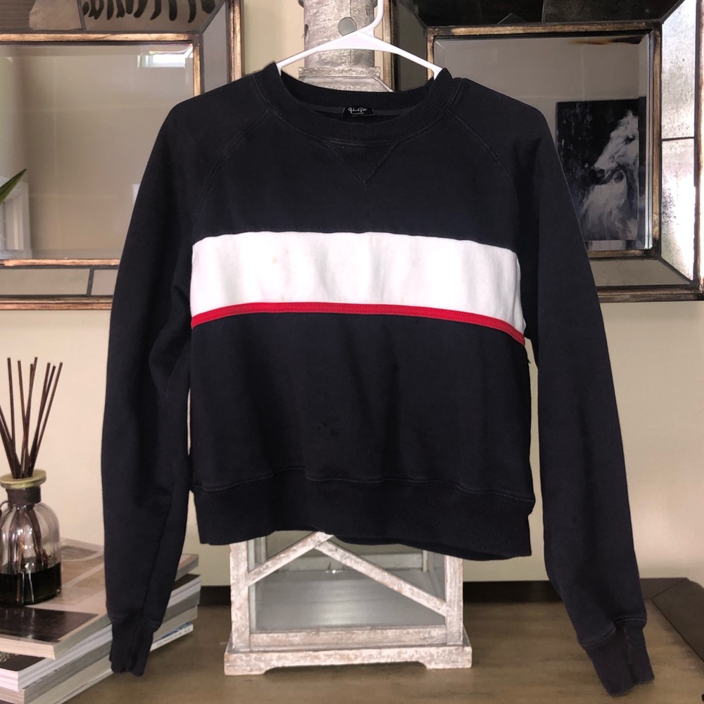 Brandy Melville Cropped Sweater